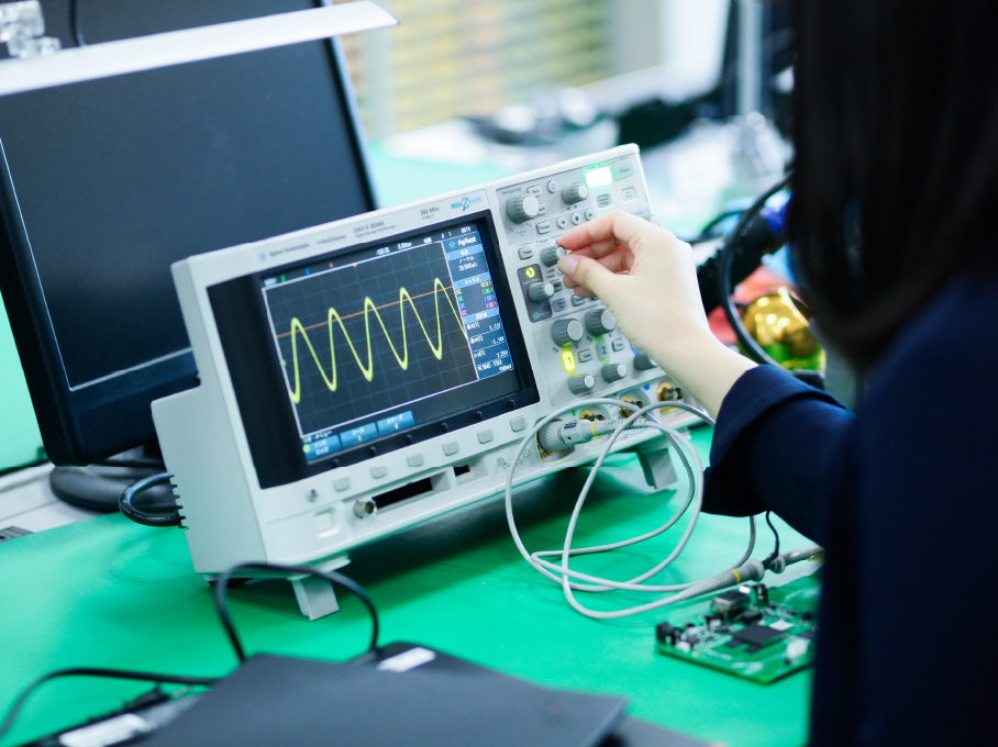 Prototype evaluation using a measurement device